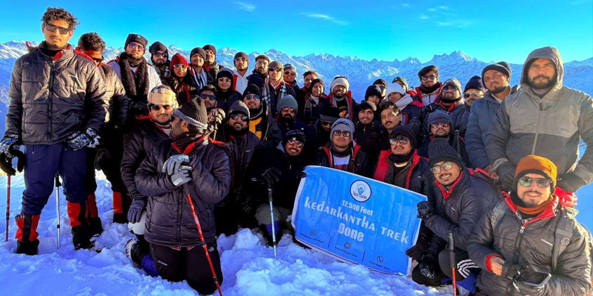 Best Time To Visit Kedarkantha Trek – A Visit To The Four Seasons With TrekYaari